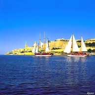 Valletta_Fortifications-Hera_Boats.jpg