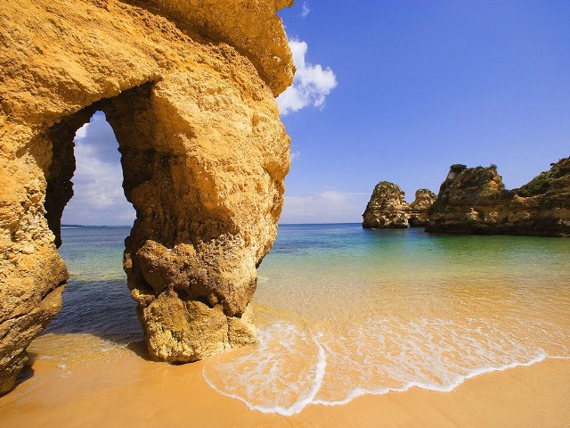 Algarve-Portugal.jpg